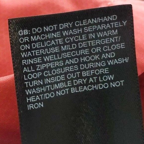 The North Face Red Hooded Jacket - Picture 11 of 12